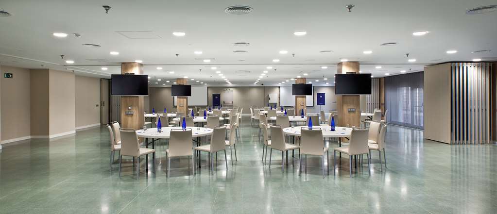 Nh Madrid Ventas Hotel Kemudahan gambar